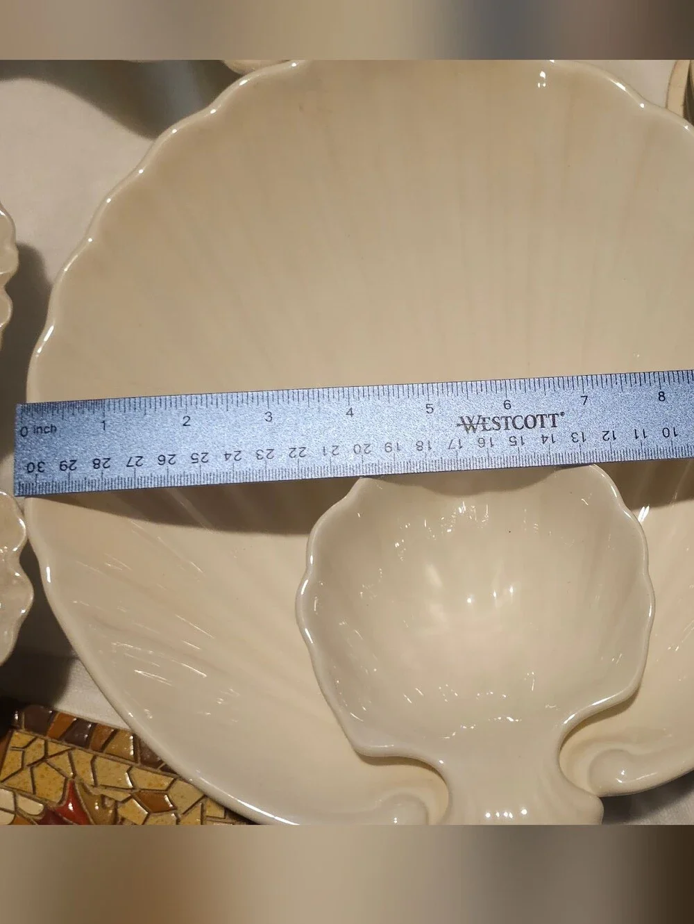 Cream Shell-Shaped Serving Bowl Set